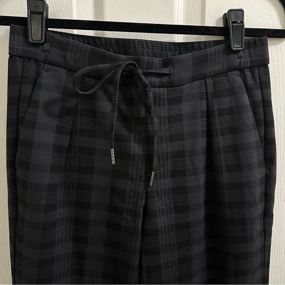 💥AMANDA + CHELSEA Black Gray Plaid Comfort Waist Pleated Crop Pants Women’s Sz 4